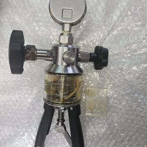 hydraulic hand pump